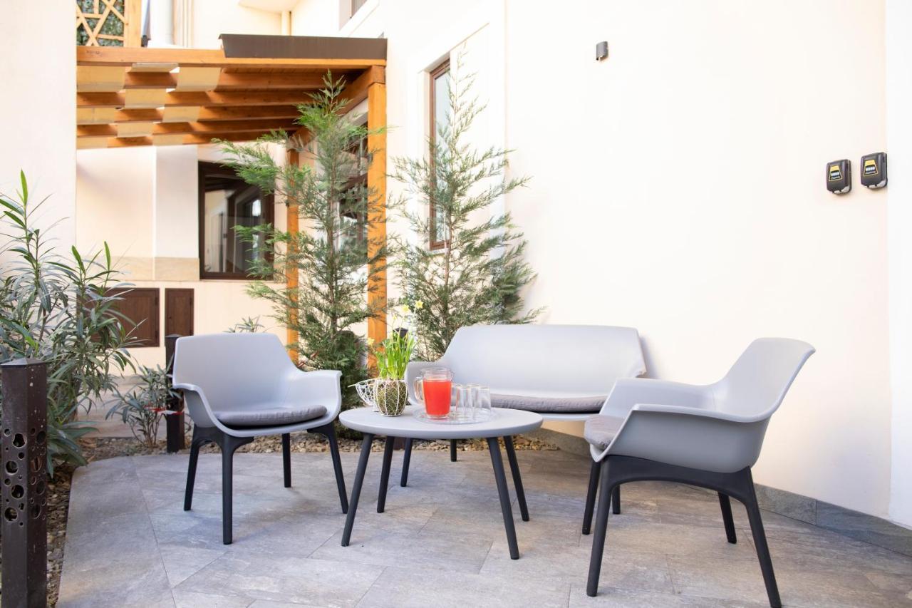 Etna Hills Hotel Catania Bagian luar foto
